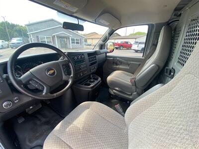 2020 Chevrolet Express 2500   - Photo 22 - Schoolcraft, MI 49087