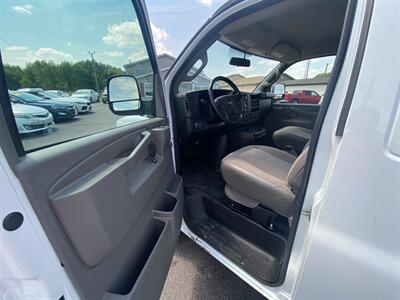 2020 Chevrolet Express 2500   - Photo 19 - Schoolcraft, MI 49087
