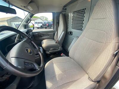 2020 Chevrolet Express 2500   - Photo 23 - Schoolcraft, MI 49087
