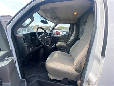 2020 Chevrolet Express 2500   - Photo 21 - Schoolcraft, MI 49087