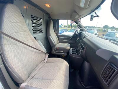 2020 Chevrolet Express 2500   - Photo 11 - Schoolcraft, MI 49087