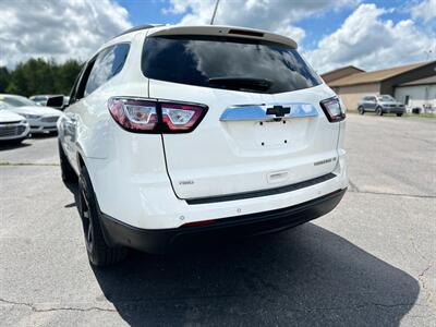 2015 Chevrolet Traverse LT   - Photo 7 - Schoolcraft, MI 49087