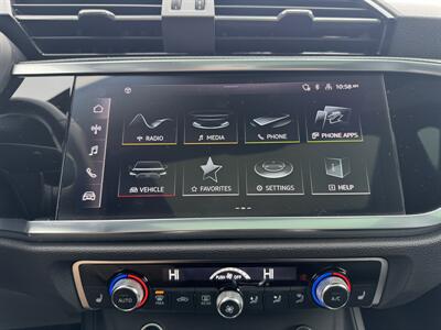 2024 Audi Q3 quattro S line Premium 45   - Photo 14 - Schoolcraft, MI 49087