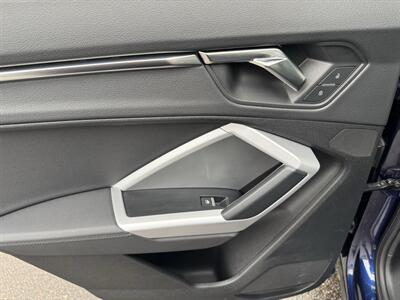 2024 Audi Q3 quattro S line Premium 45   - Photo 18 - Schoolcraft, MI 49087