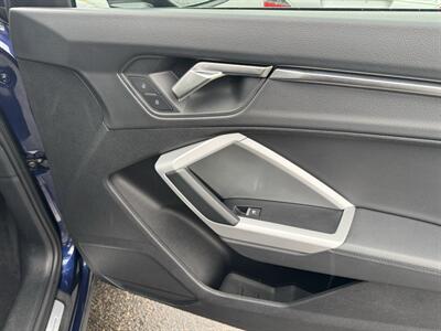 2024 Audi Q3 quattro S line Premium 45   - Photo 24 - Schoolcraft, MI 49087