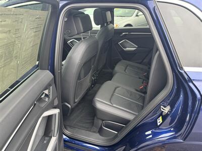 2024 Audi Q3 quattro S line Premium 45   - Photo 17 - Schoolcraft, MI 49087