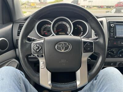2014 Toyota Tacoma V6   - Photo 12 - Schoolcraft, MI 49087