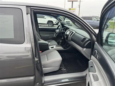 2014 Toyota Tacoma V6   - Photo 27 - Schoolcraft, MI 49087