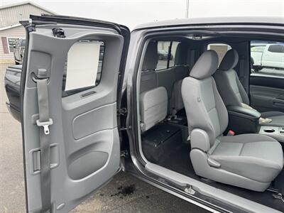 2014 Toyota Tacoma V6   - Photo 28 - Schoolcraft, MI 49087