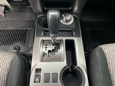 2019 Toyota 4Runner SR5 Premium   - Photo 36 - Schoolcraft, MI 49087