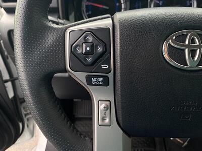 2019 Toyota 4Runner SR5 Premium   - Photo 32 - Schoolcraft, MI 49087