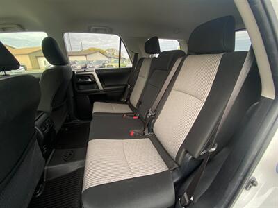 2019 Toyota 4Runner SR5 Premium   - Photo 23 - Schoolcraft, MI 49087