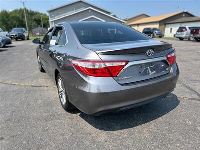 2016 Toyota Camry SE   - Photo 5 - Schoolcraft, MI 49087
