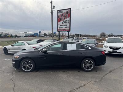 2024 Chevrolet Malibu LT   - Photo 1 - Schoolcraft, MI 49087
