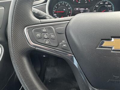 2024 Chevrolet Malibu LT   - Photo 9 - Schoolcraft, MI 49087