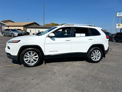 2017 Jeep Cherokee Limited   - Photo 5 - Schoolcraft, MI 49087