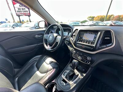 2017 Jeep Cherokee Limited   - Photo 13 - Schoolcraft, MI 49087