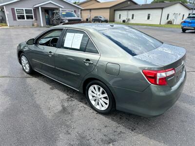 2014 Toyota Camry Hybrid XLE   - Photo 5 - Schoolcraft, MI 49087