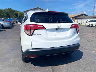 2016 Honda HR-V EX-L w/Navi   - Photo 8 - Schoolcraft, MI 49087