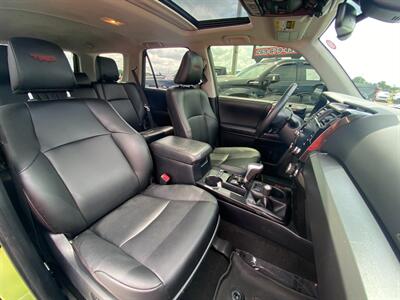 2022 Toyota 4Runner TRD Pro   - Photo 16 - Schoolcraft, MI 49087
