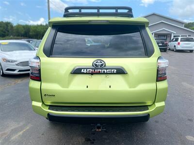 2022 Toyota 4Runner TRD Pro   - Photo 9 - Schoolcraft, MI 49087