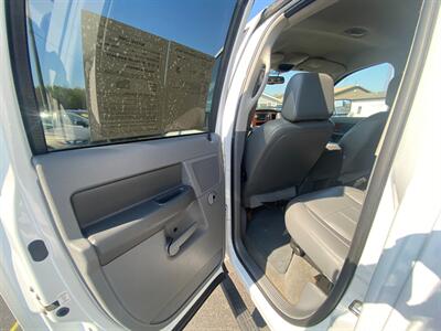 2006 Dodge Ram 3500 Laramie SOUTHERN TRUCK   - Photo 14 - Schoolcraft, MI 49087