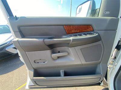 2006 Dodge Ram 3500 Laramie SOUTHERN TRUCK   - Photo 18 - Schoolcraft, MI 49087