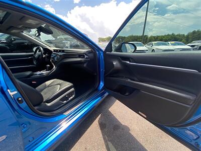 2019 Toyota Camry XSE   - Photo 8 - Schoolcraft, MI 49087