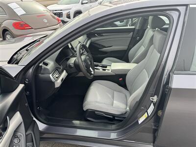 2018 Honda Accord LX   - Photo 7 - Schoolcraft, MI 49087