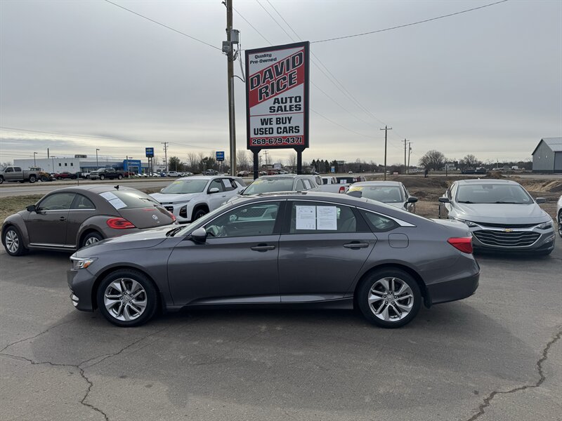 2018 Honda Accord LX   - Photo 1 - Schoolcraft, MI 49087