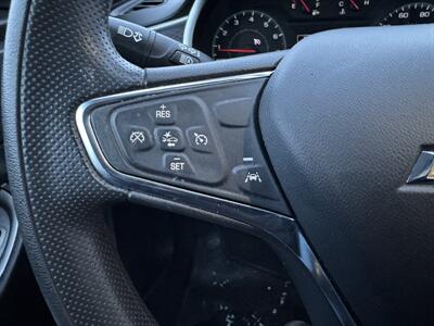 2023 Chevrolet Malibu LT   - Photo 9 - Schoolcraft, MI 49087