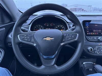 2023 Chevrolet Malibu LT   - Photo 11 - Schoolcraft, MI 49087
