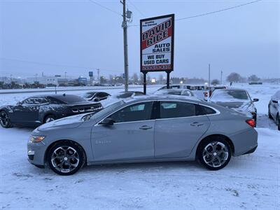 2023 Chevrolet Malibu LT   - Photo 1 - Schoolcraft, MI 49087