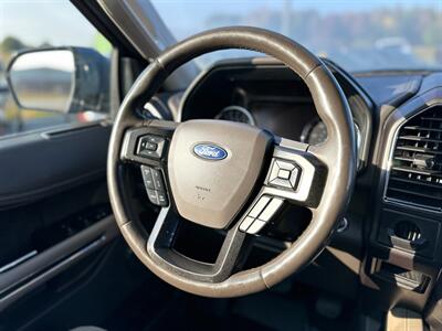 2020 Ford Expedition MAX Limited   - Photo 17 - Schoolcraft, MI 49087