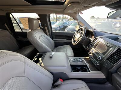 2020 Ford Expedition MAX Limited   - Photo 14 - Schoolcraft, MI 49087