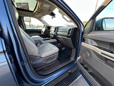 2020 Ford Expedition MAX Limited   - Photo 11 - Schoolcraft, MI 49087