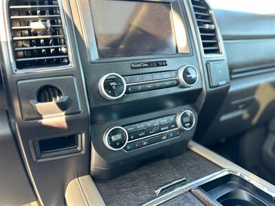 2020 Ford Expedition MAX Limited   - Photo 33 - Schoolcraft, MI 49087