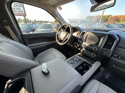2020 Ford Expedition MAX Limited   - Photo 15 - Schoolcraft, MI 49087