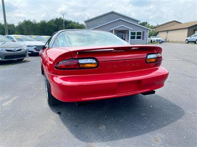 2002 Chevrolet Camaro Z28   - Photo 8 - Schoolcraft, MI 49087