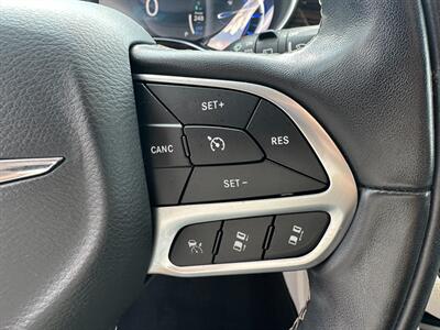 2022 Chrysler Pacifica Hybrid Limited   - Photo 31 - Schoolcraft, MI 49087