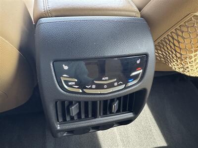 2015 Cadillac SRX Premium Collection   - Photo 20 - Schoolcraft, MI 49087