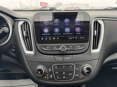 2024 Chevrolet Malibu LT   - Photo 14 - Schoolcraft, MI 49087