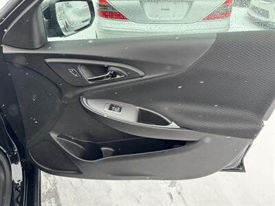 2024 Chevrolet Malibu LT   - Photo 24 - Schoolcraft, MI 49087