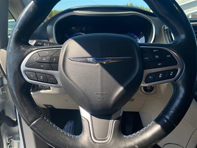 2021 Chrysler Pacifica Touring L   - Photo 31 - Schoolcraft, MI 49087