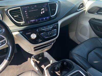 2021 Chrysler Pacifica Touring L   - Photo 35 - Schoolcraft, MI 49087