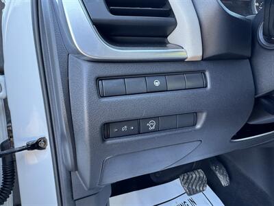 2023 Nissan Rogue SV   - Photo 8 - Schoolcraft, MI 49087