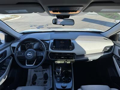 2023 Nissan Rogue SV   - Photo 18 - Schoolcraft, MI 49087