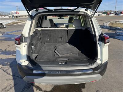 2023 Nissan Rogue SV   - Photo 22 - Schoolcraft, MI 49087