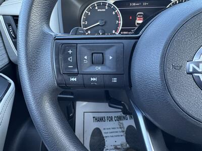2023 Nissan Rogue SV   - Photo 9 - Schoolcraft, MI 49087