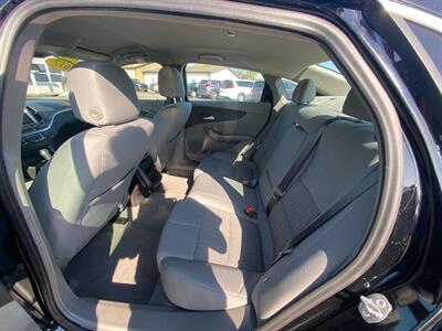 2017 Chevrolet Impala LS Fleet   - Photo 16 - Schoolcraft, MI 49087